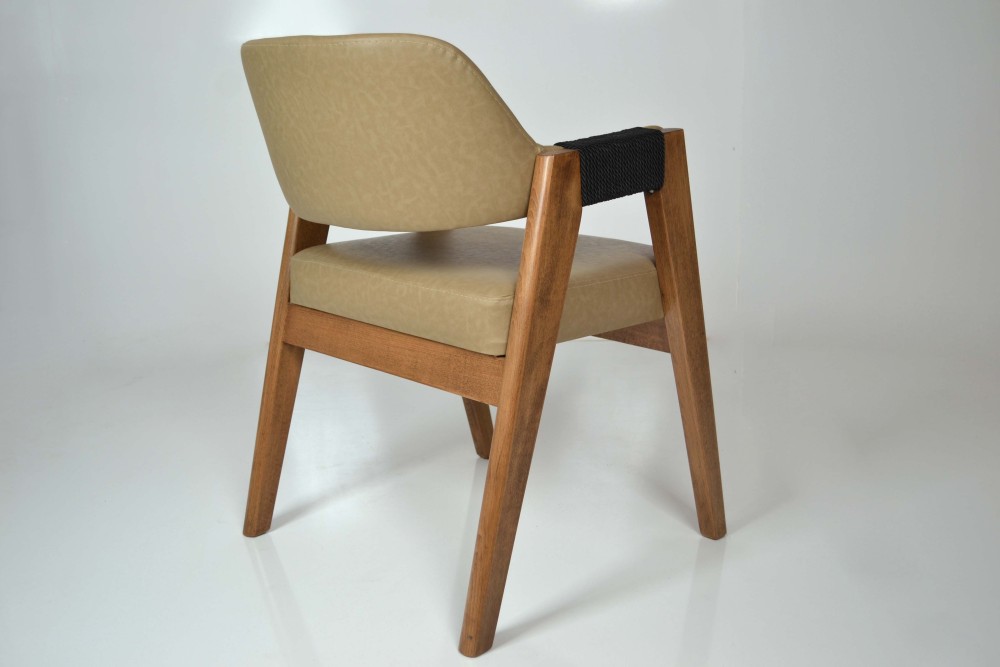 Artemis Chair