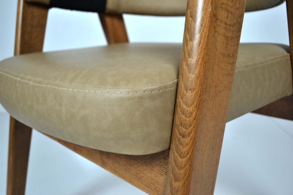 Artemis Chair