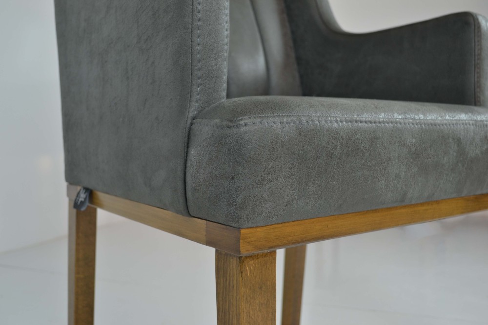 Ülgen Chair