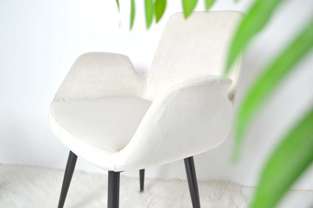 Juno Chair