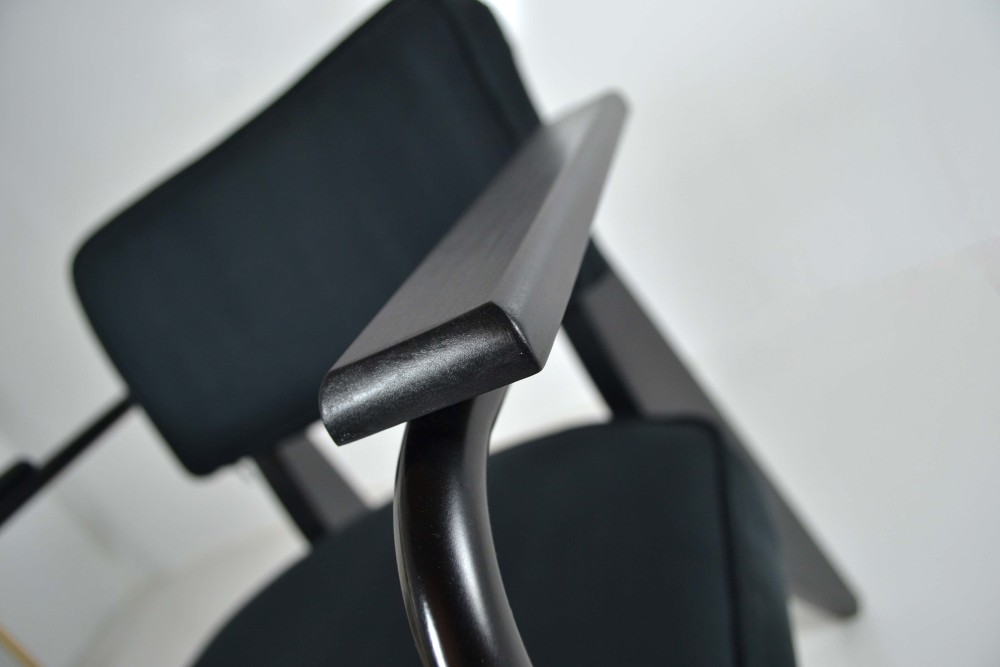 Seth Chair