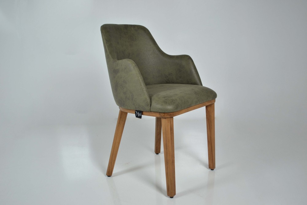 Zeus Chair