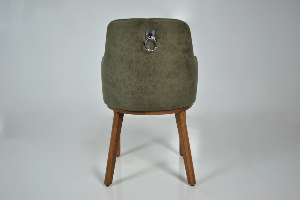 Zeus Chair