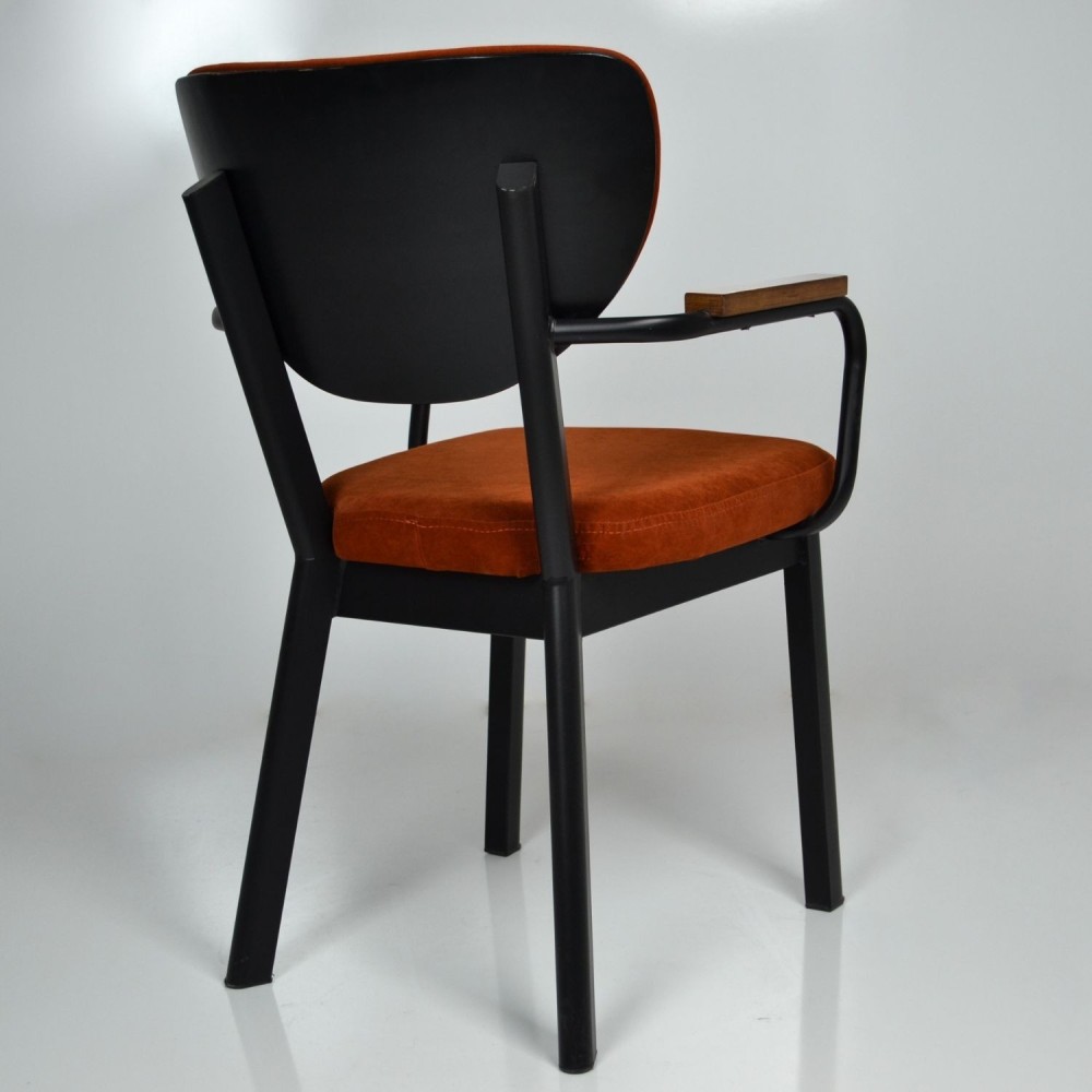 Hella Maxi Chair
