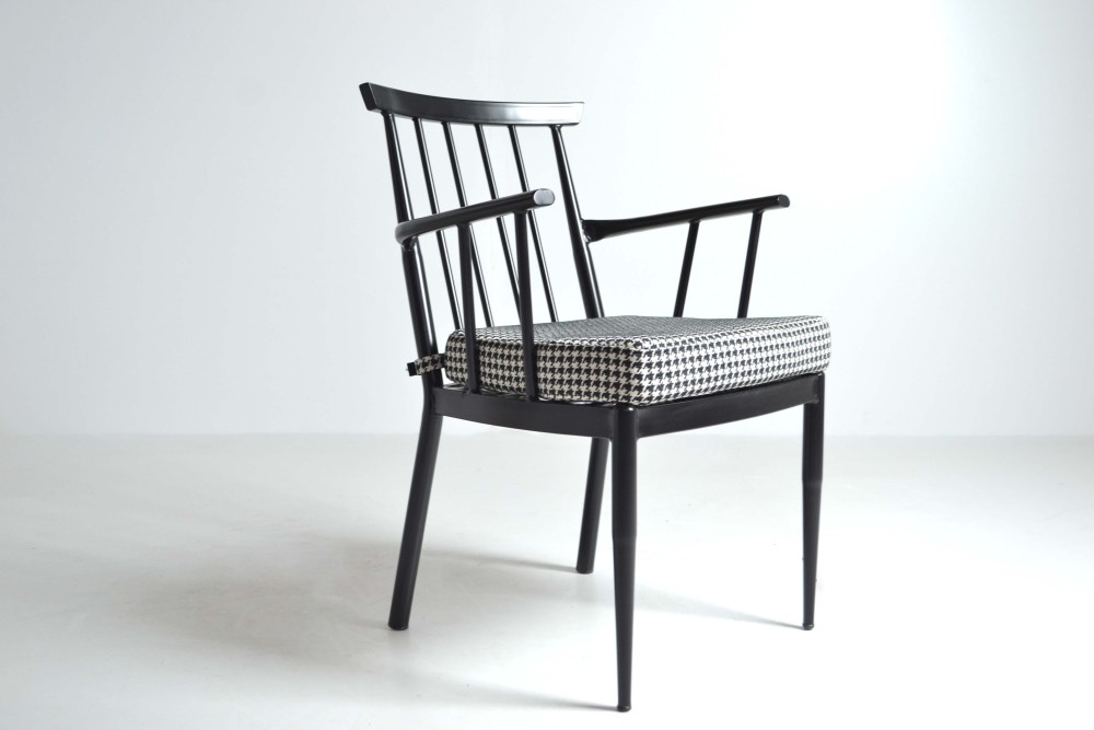 Hermes Chair