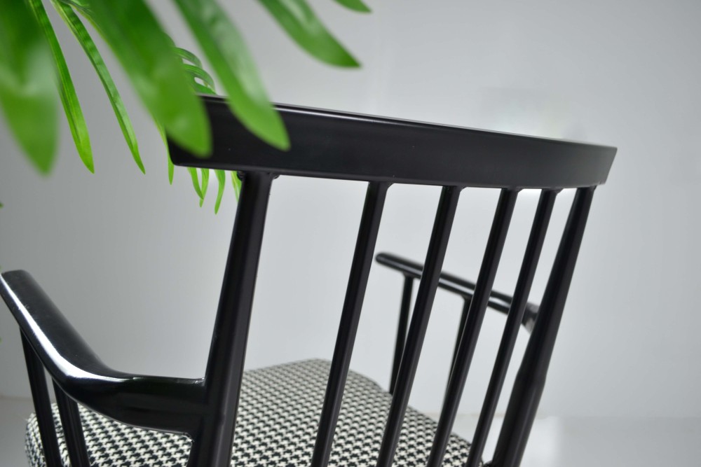 Hermes Chair