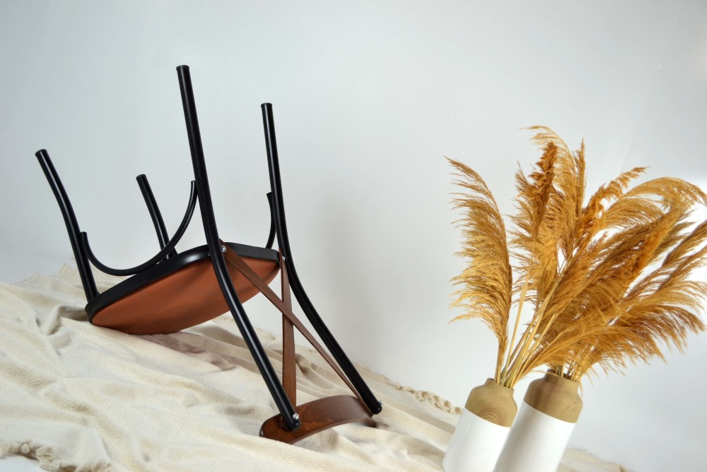 Tonet Chair