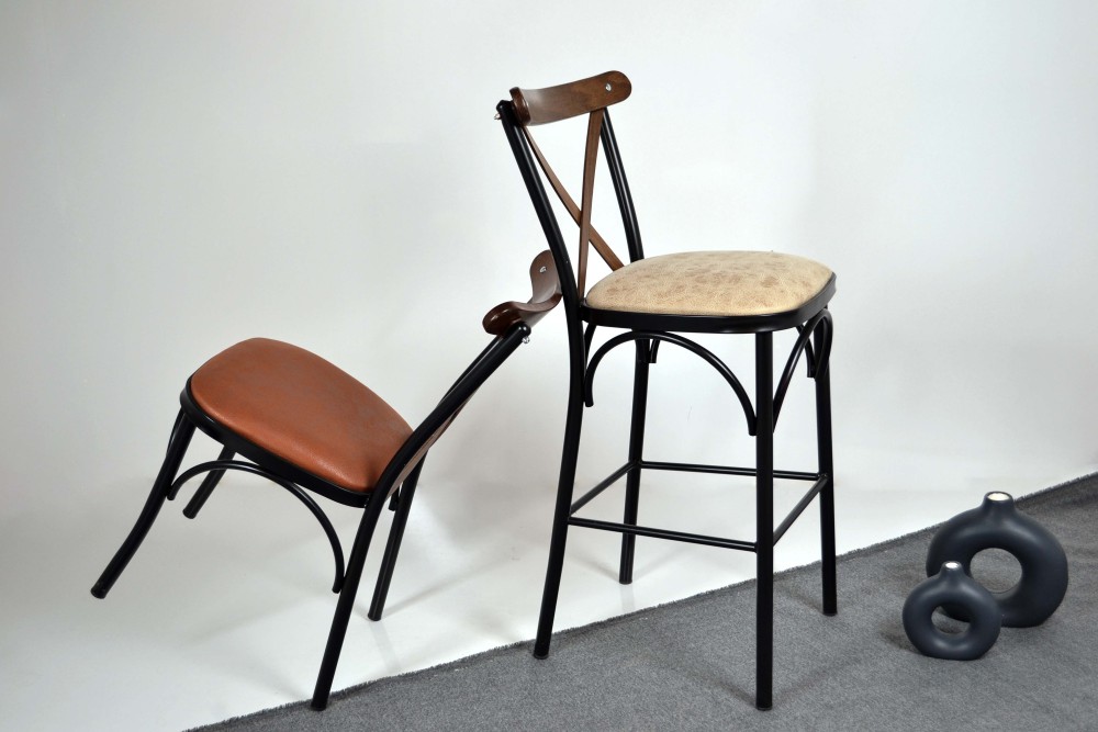 Tonet Bar Chair
