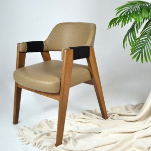 Artemis Chair