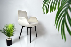 Juno Chair