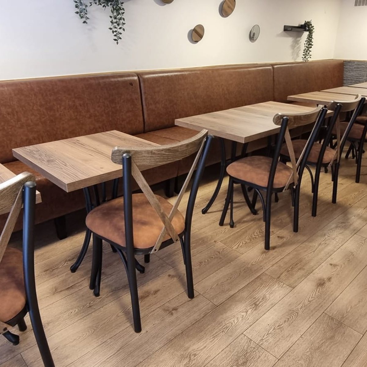 Thonet - 4